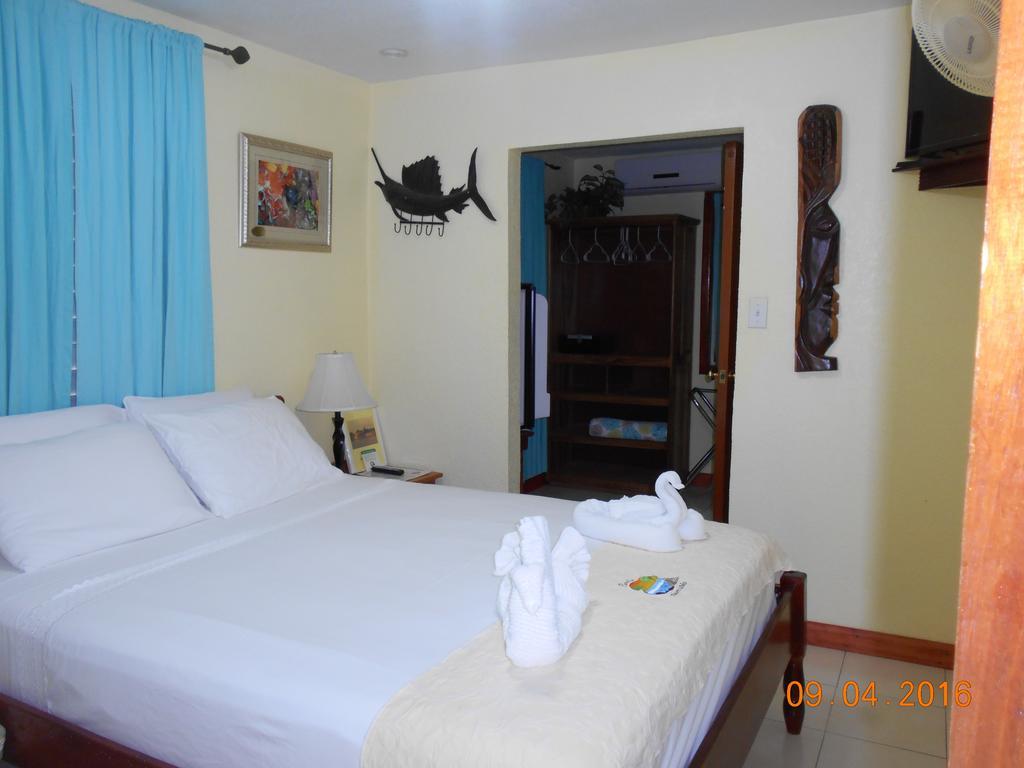 Alan'S Paradise Hotel Placencia المظهر الخارجي الصورة