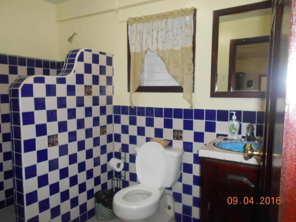Alan'S Paradise Hotel Placencia المظهر الخارجي الصورة