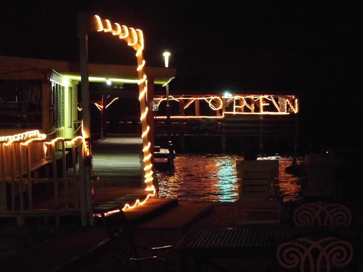 Alan'S Paradise Hotel Placencia المظهر الخارجي الصورة