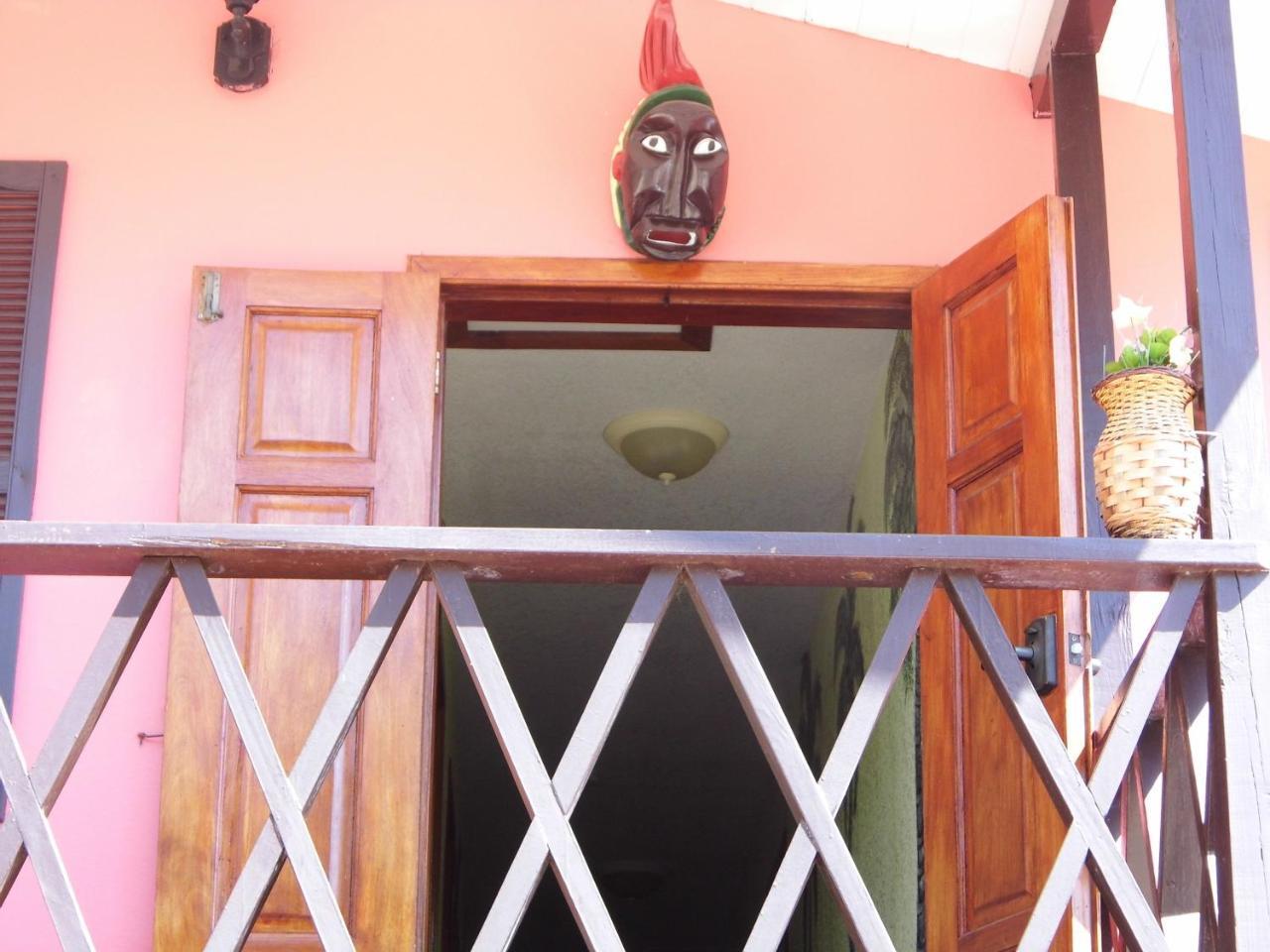 Alan'S Paradise Hotel Placencia المظهر الخارجي الصورة
